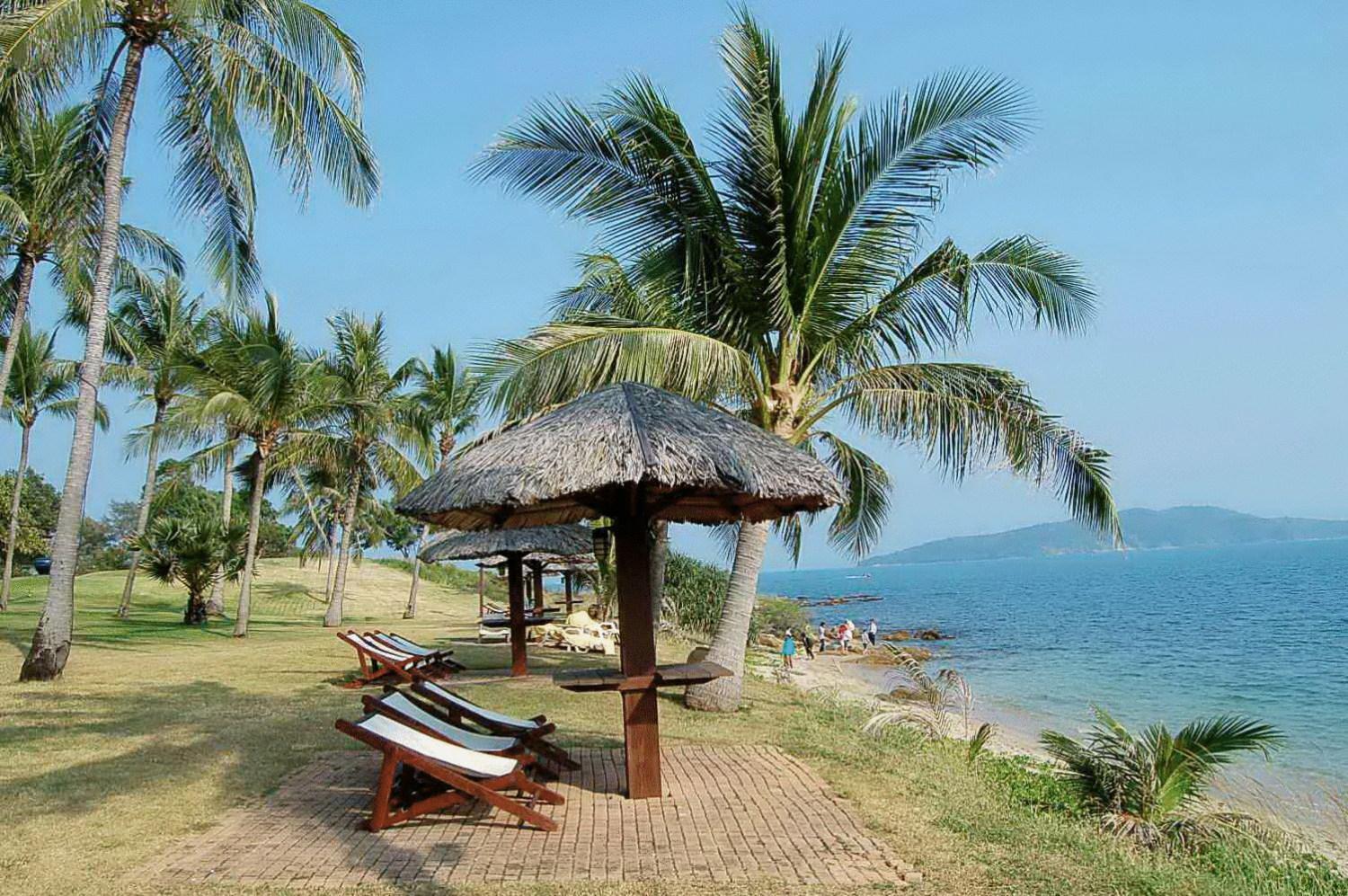 Rayong Resort Hotel Banphe Kültér fotó