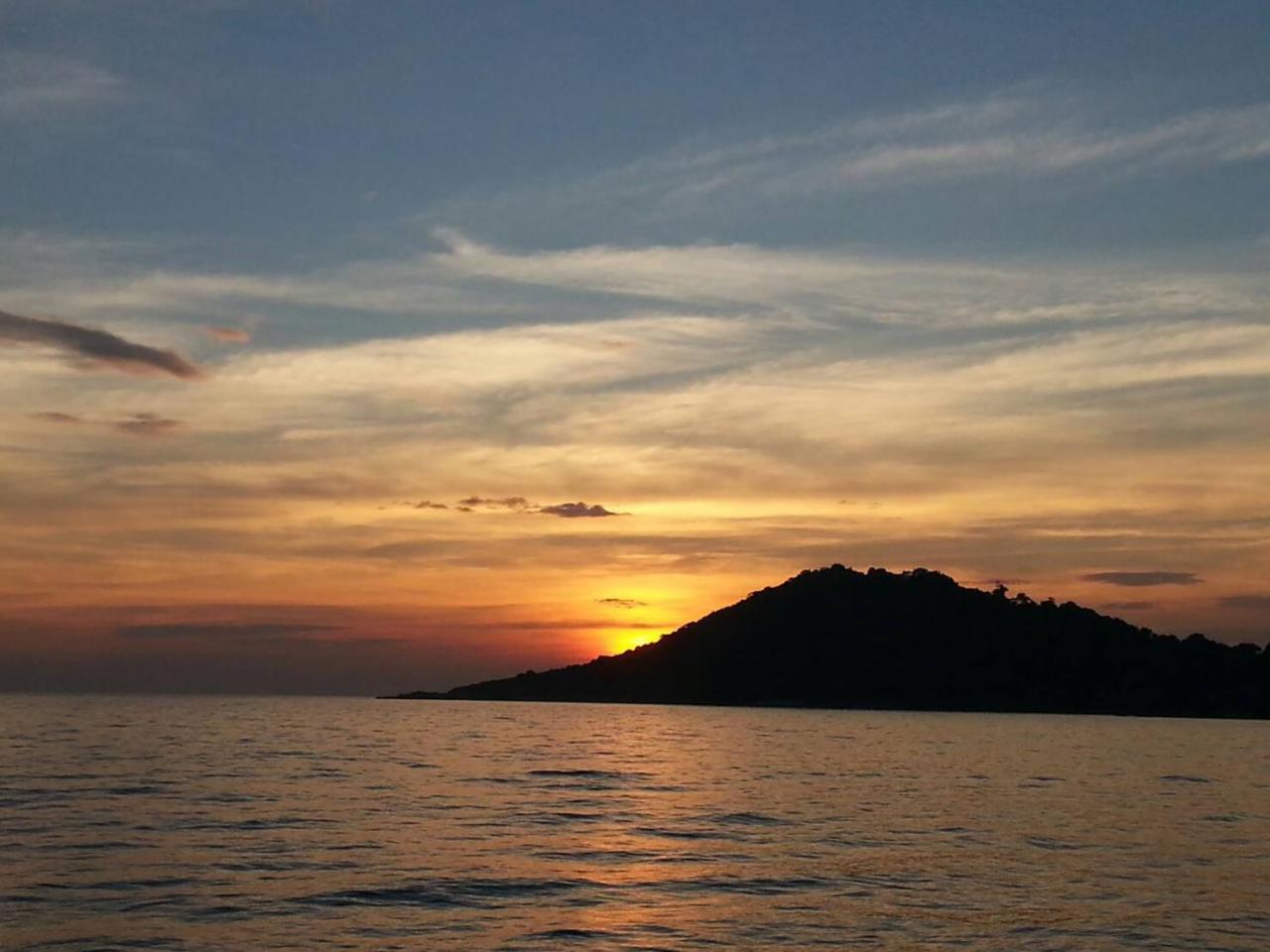 Rayong Resort Hotel Banphe Kültér fotó