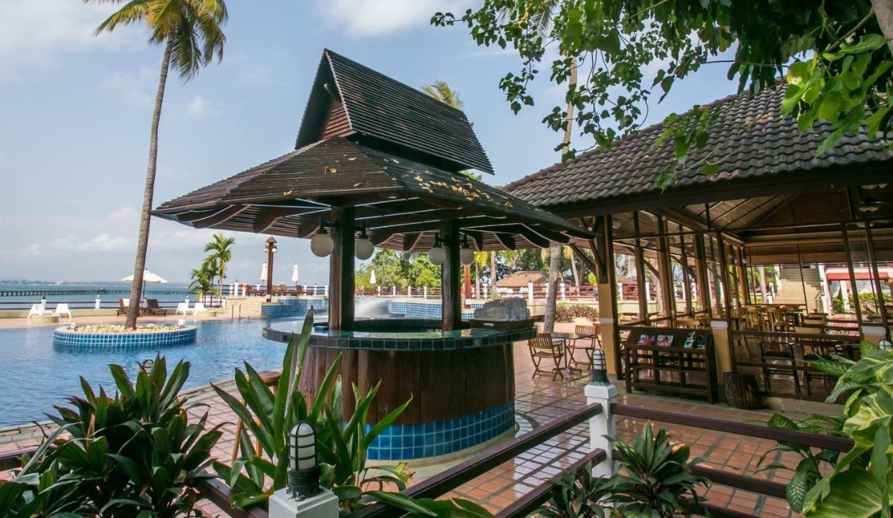 Rayong Resort Hotel Banphe Kültér fotó